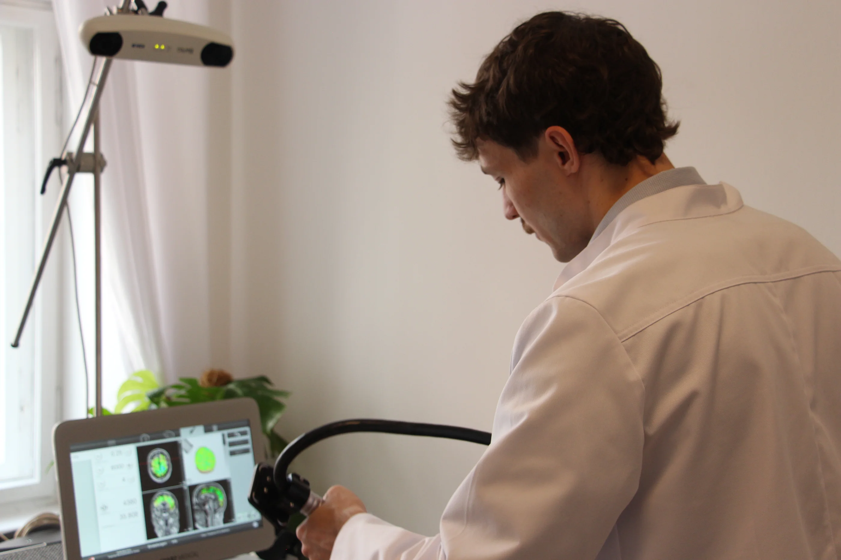 TPS-Behandlung in der Praxis für Neurostimulation Berlin